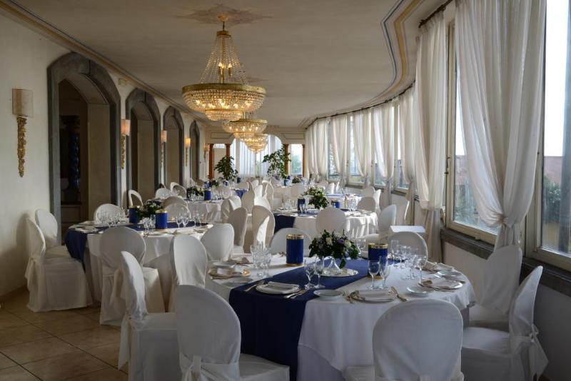 Grand Hotel Helio Cabala Marino Exteriör bild